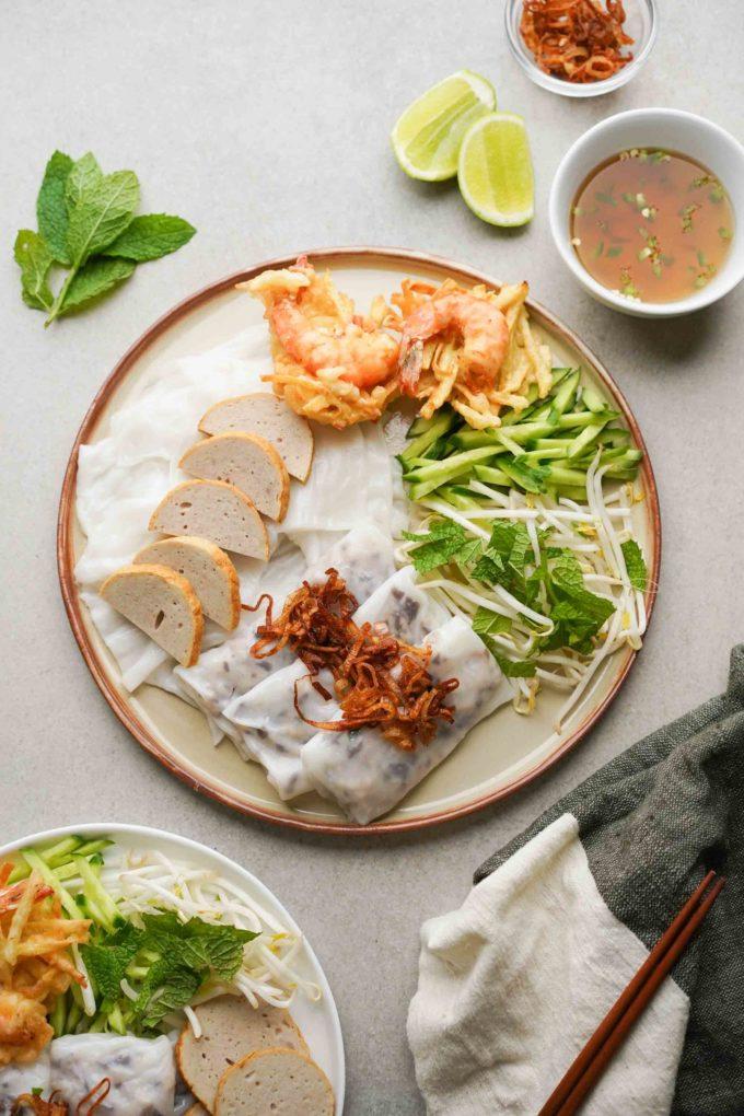 wrapped banh cuon