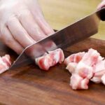 Cách làm thịt rang cháy cạnh ngon như nhà hàng cho bữa tối đầu tuần