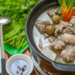 Cách làm vịt om sấu khoai sọ và khoai môn chuẩn vị miền Bắc
